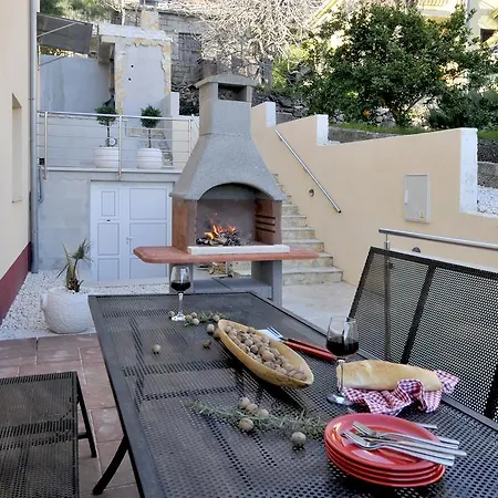 Manja Appartement Marina